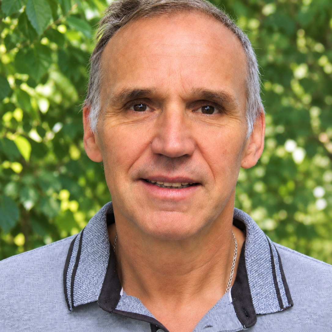 Mr Gérard Carrère