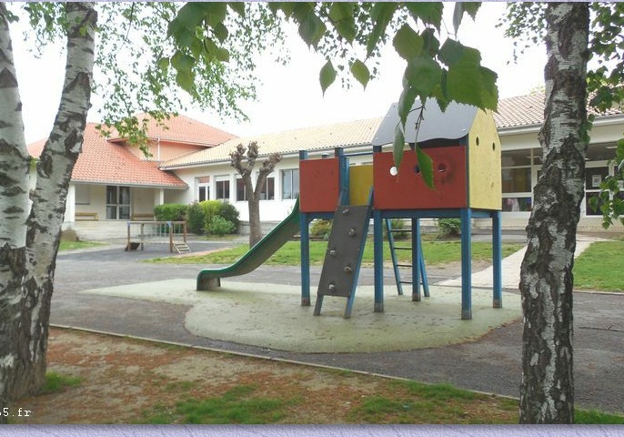 Ecole du Bourg 2